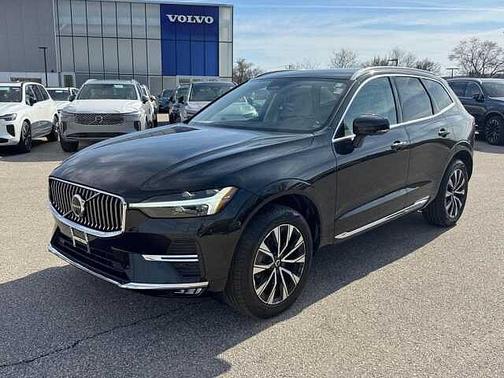 2023 Volvo XC60 Plus