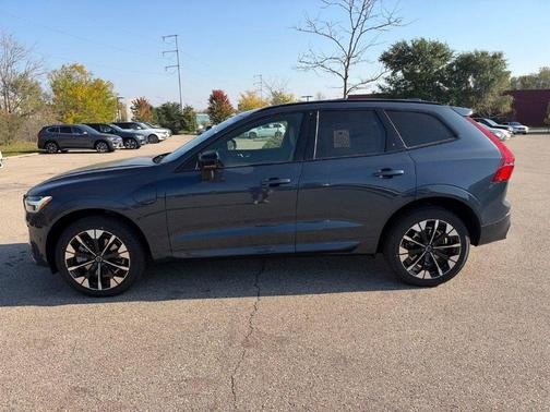 Denim Blue 2027 Volvo XC60 Plug-In Hybrid Plus