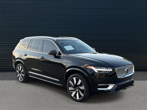 2024 Volvo XC90 Recharge Plug-In Hybrid T8 Plus Bright 7-Seater