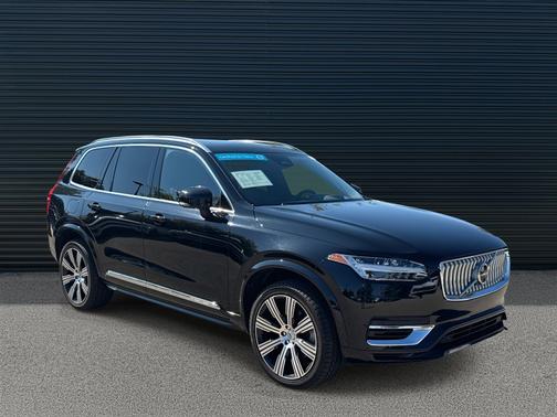 2023 Volvo XC90 Recharge Plug-In Hybrid Ultimate Bright 7-Seater