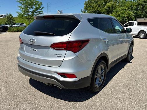 Sparkling Silver 2017 Hyundai Santa Fe Sport 2.4L
