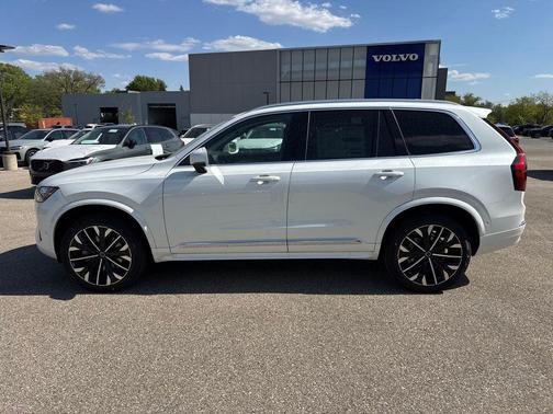 Crystal White Pearl 2026 Volvo XC90 Ultra, B6 AWD Gas (mild hybrid), Gasoline, Bright, 6 Seats