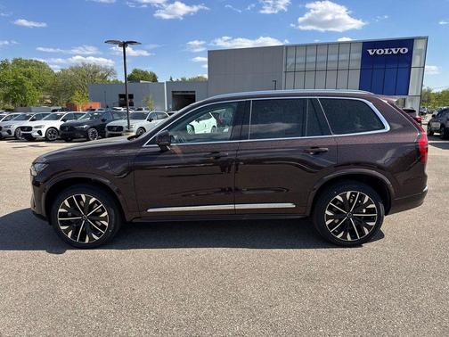 Mulberry Red Metallic 2026 Volvo XC90 Plug-In Hybrid Ultra, T8 AWD, Electric/Gasoline, Bright, 7 Seats