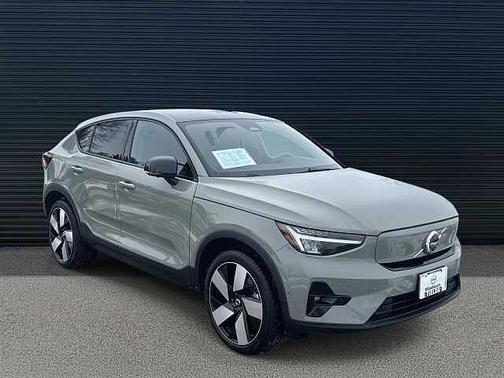 2024 Volvo C40 Recharge Pure Electric Plus