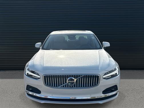 2024 Volvo S90 B6 Ultimate