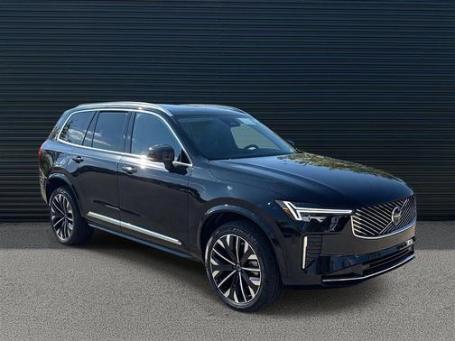 Onyx Black Metallic 2026 Volvo XC90 Plus, B6 AWD Gas (mild hybrid), Gasoline, Bright, 7 Seats