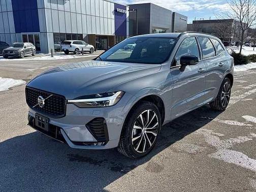 2025 Volvo XC60 Plus