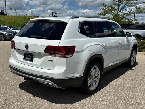 Pure White 2019 Volkswagen Atlas 3.6L SEL Premium