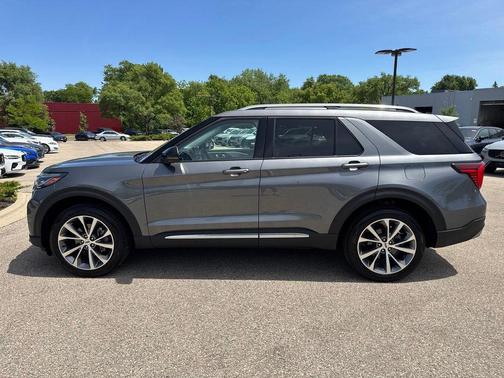 Carbonized Gray Metallic 2025 Ford Explorer Platinum