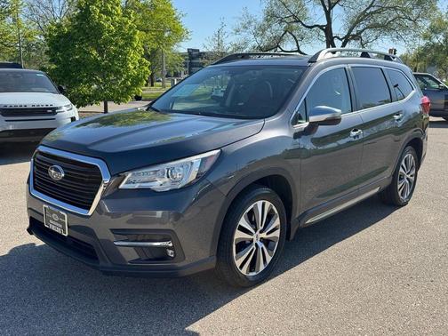 Magnetite Gray Metallic 2019 Subaru Ascent Touring 7-Passenger