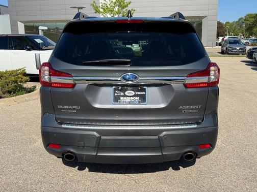 Magnetite Gray Metallic 2019 Subaru Ascent Touring 7-Passenger