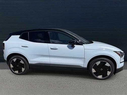 2025 Volvo EX30 Ultra