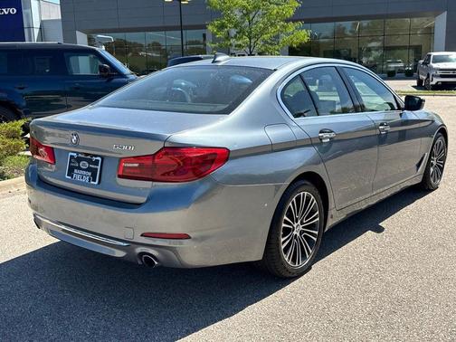 Bluestone Metallic 2018 BMW 530 xDrive
