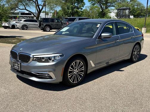 Bluestone Metallic 2018 BMW 530 xDrive