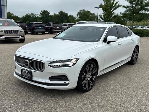2022 Volvo S90 B6 AWD Inscription