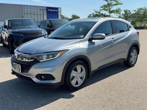 Lunar Silver Metallic 2019 Honda HR-V EX