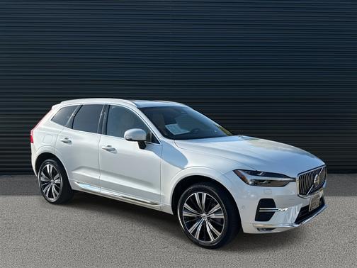 2023 Volvo XC60 B6 AWD Ultimate Bright