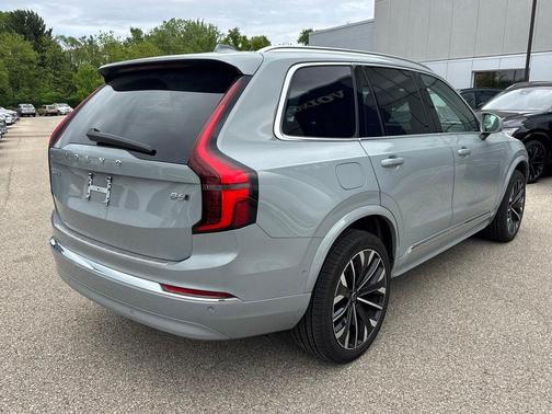 Vapour Grey Metallic 2026 Volvo XC90 Plus, B6 AWD Gas (mild hybrid), Gasoline, Bright, 7 Seats