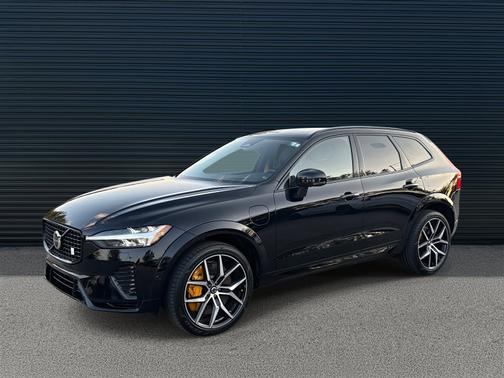 2025 Volvo XC60 Plug-In Hybrid T8 Polestar Engineered