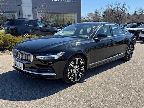 Onyx Black 2023 Volvo S90 B6 AWD Ultimate Bright