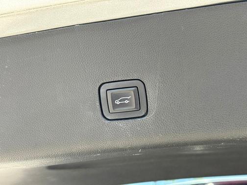 Silver Ice Metallic 2020 Chevrolet Traverse RS
