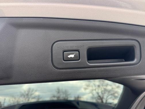 Lunar Silver Metallic 2022 Acura MDX A-Spec Package