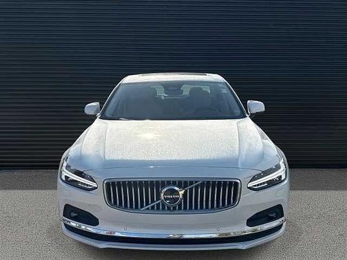 2024 Volvo S90 B6 Ultimate