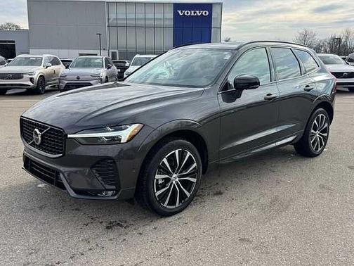 2025 Volvo XC60 Plus