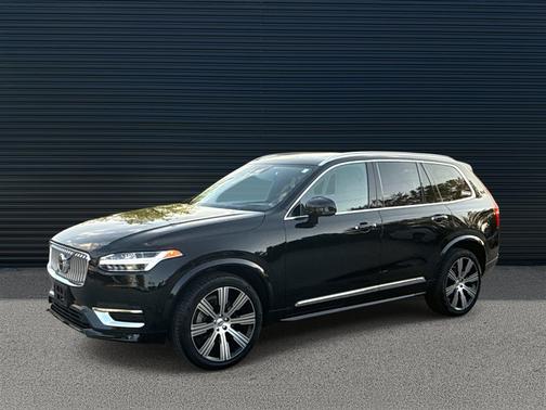 2022 Volvo XC90 T6 AWD Inscription 7 Seater