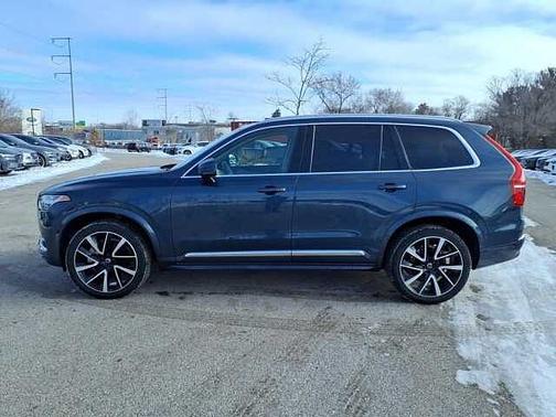 2024 Volvo XC90 Plus