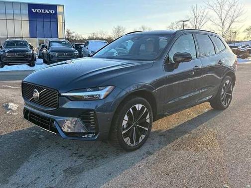 2026 Volvo XC60 Plus