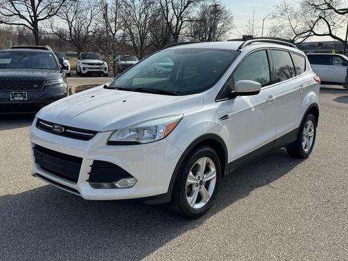 White Platinum Tricoat 2014 Ford Escape SE