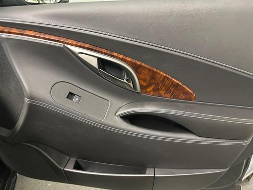 2012 Buick LaCrosse Premium 1