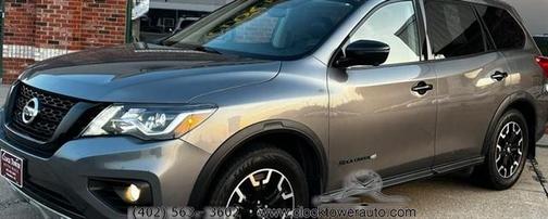 2019 Nissan Pathfinder SL