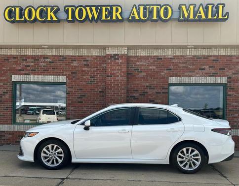 2024 Toyota Camry LE