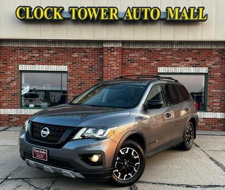 2019 Nissan Pathfinder SL