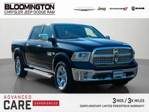 Brilliant Black Crystal Pearlcoat 2017 RAM 1500 Laramie