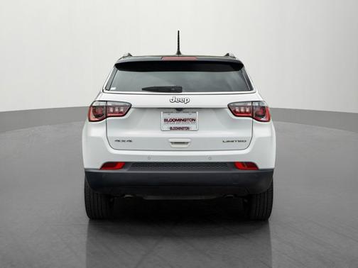 Bright White Clearcoat 2025 Jeep Compass Limited