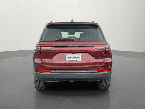 2024 Jeep Grand Cherokee Altitude