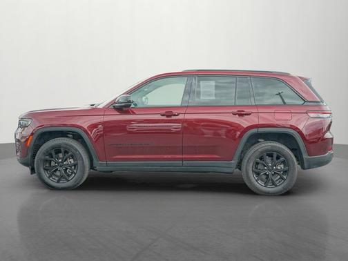 2024 Jeep Grand Cherokee Altitude