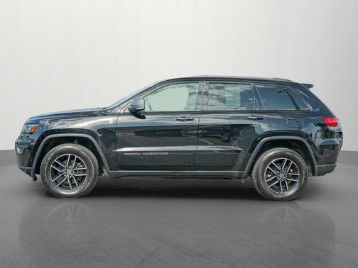 2017 Jeep Grand Cherokee Trailhawk