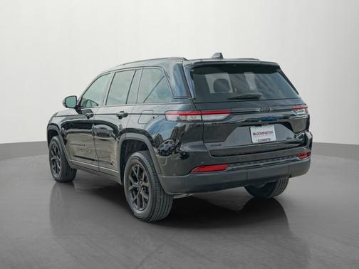 2024 Jeep Grand Cherokee Altitude