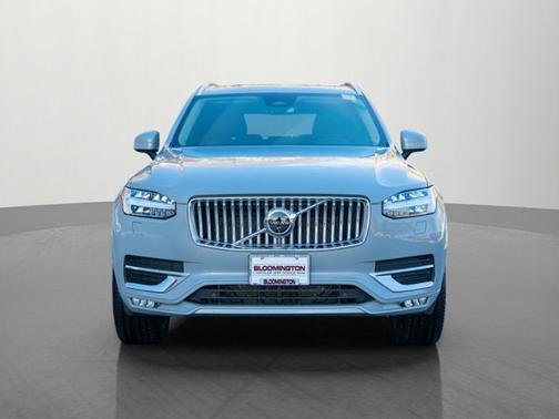 2025 Volvo XC90 Plus