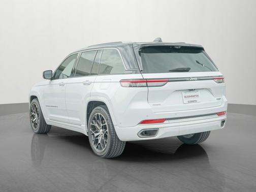 2022 Jeep Grand Cherokee Summit Reserve