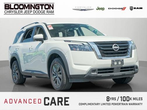 2024 Nissan Pathfinder SV