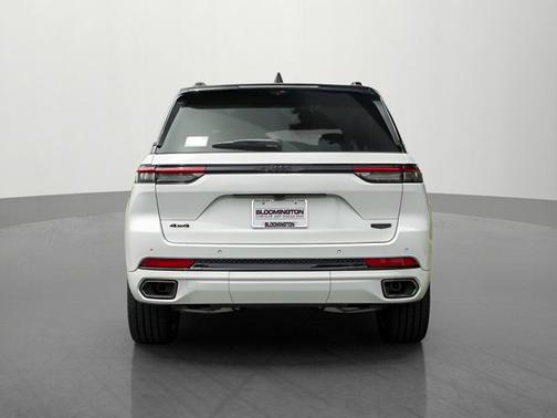 2025 Jeep Grand Cherokee Summit Reserve