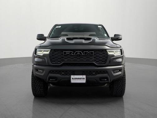 Diamond Black Crystal Pearlcoat 2026 RAM 1500 RHO