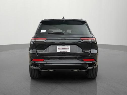 2025 Jeep Grand Cherokee Summit Reserve