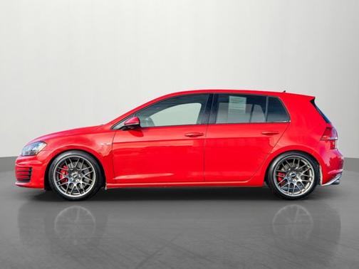 2017 Volkswagen Golf GTI SE