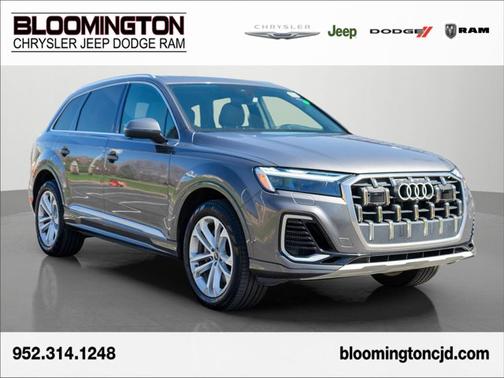 Samurai Gray Metallic 2025 Audi Q7 Premium Plus